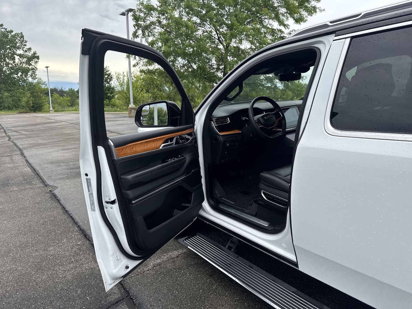 2024 Jeep Grand Wagoneer L Series III