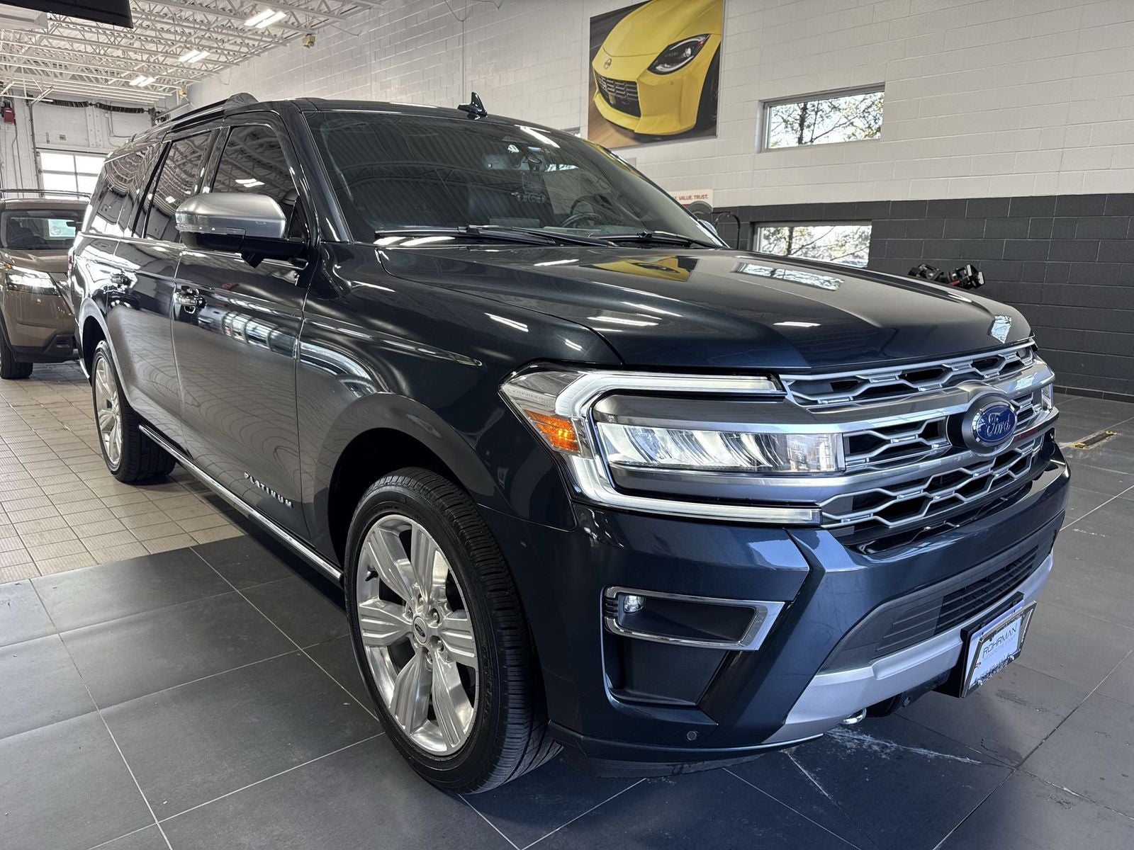 2023 Ford Expedition Max Platinum