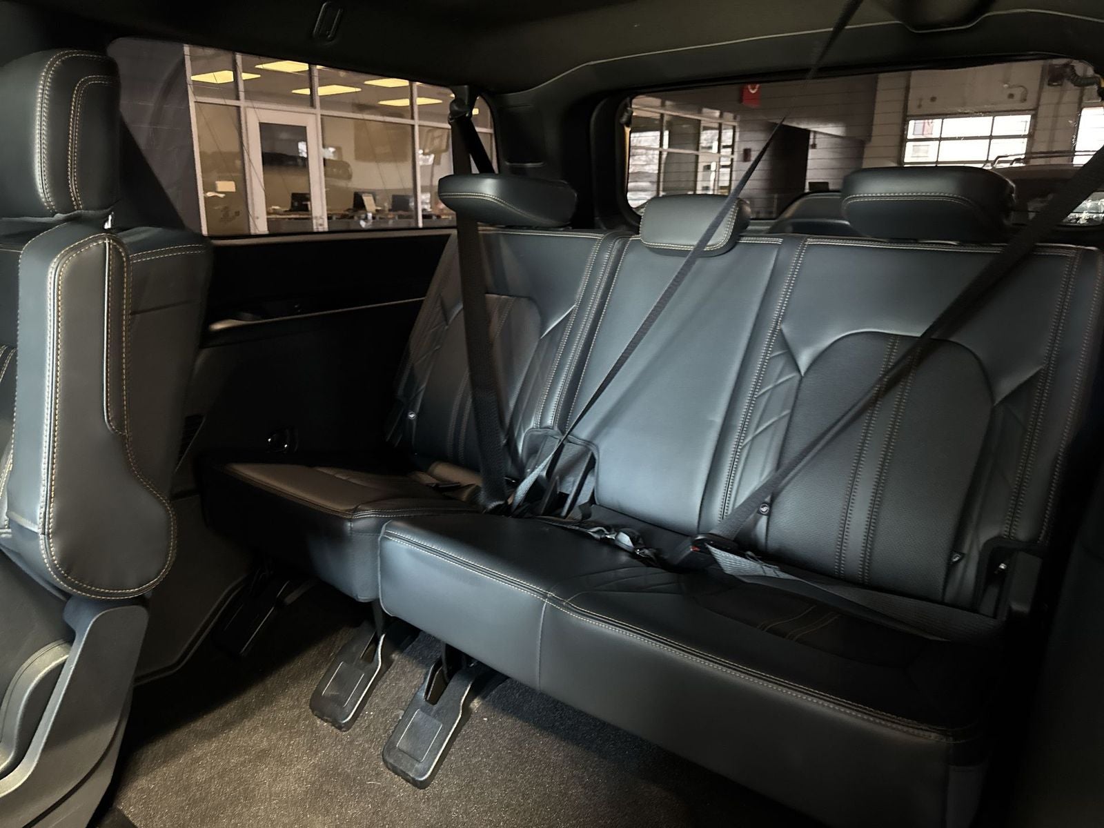 2023 Ford Expedition Max Platinum