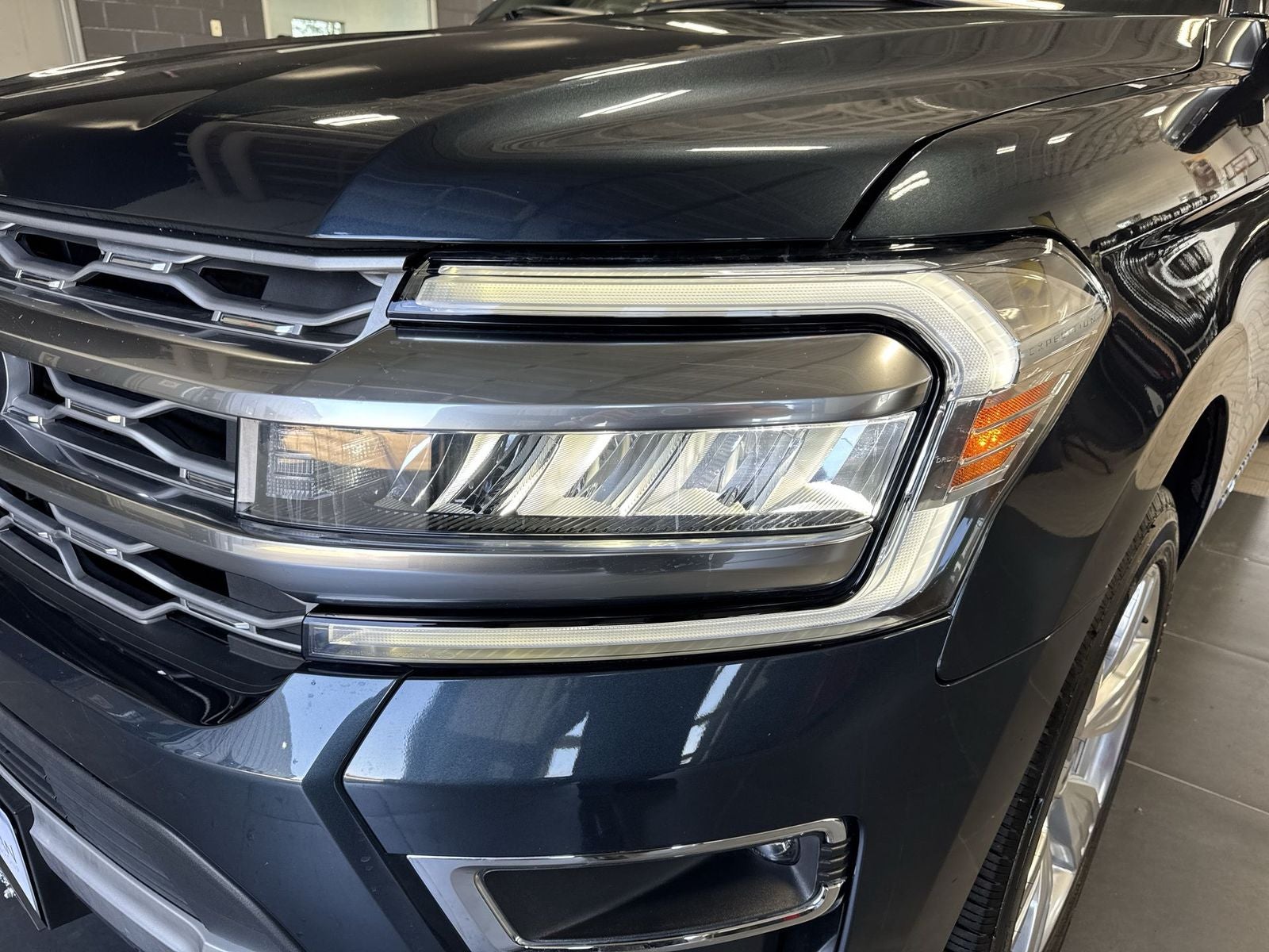 2023 Ford Expedition Max Platinum