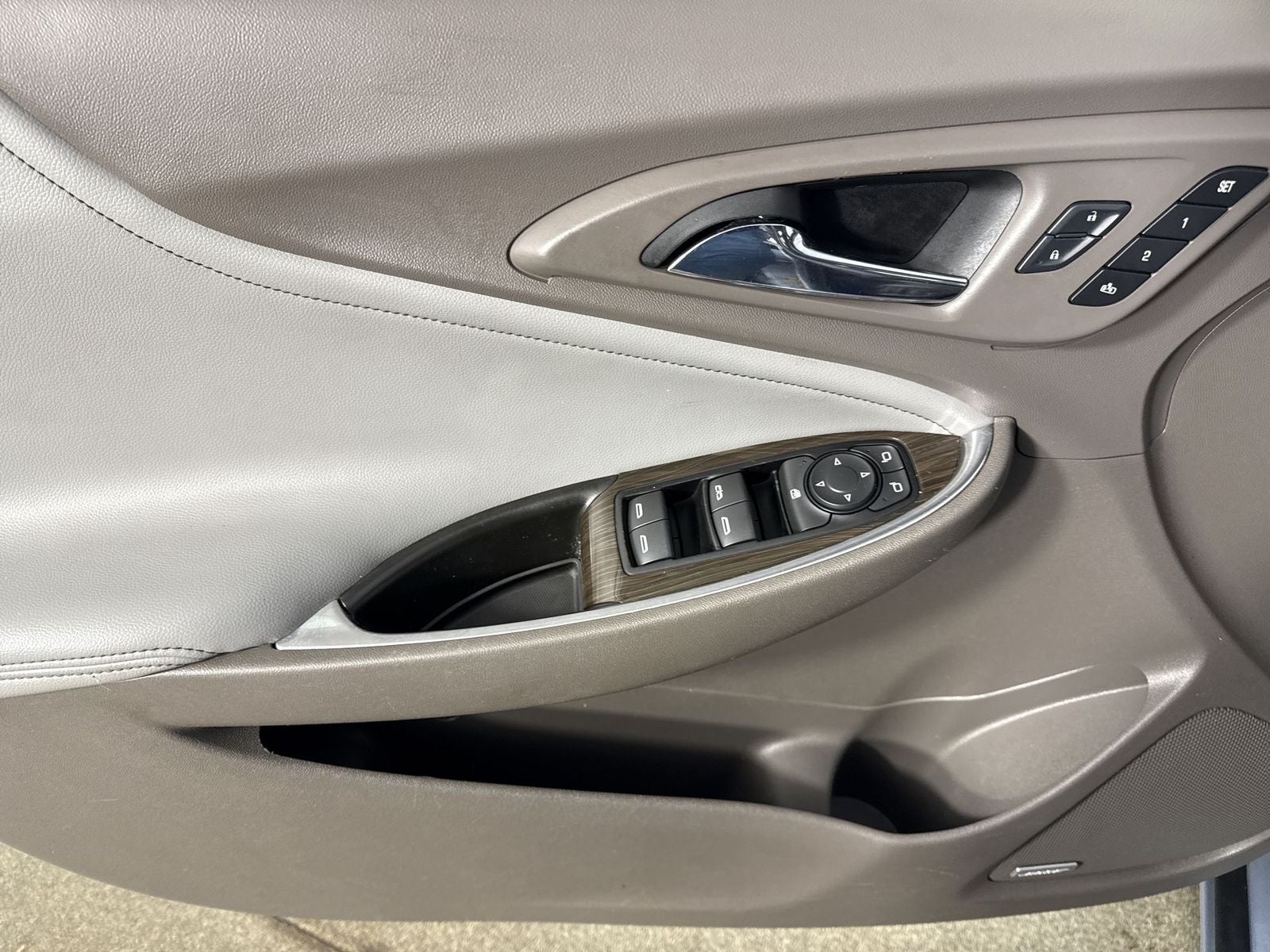 2017 Chevrolet Malibu Premier