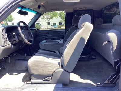 2005 Chevrolet Silverado 1500 LS
