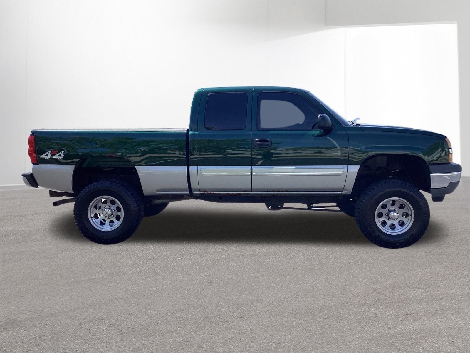 2005 Chevrolet Silverado 1500 LS