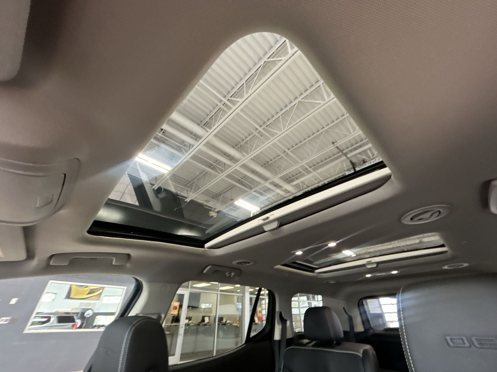 2023 GMC Acadia Denali Ultimate