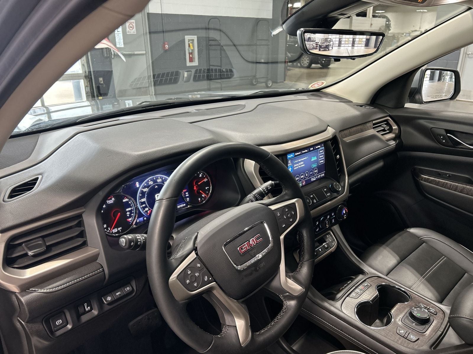 2023 GMC Acadia Denali Ultimate