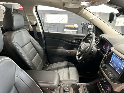 2023 GMC Acadia Denali Ultimate