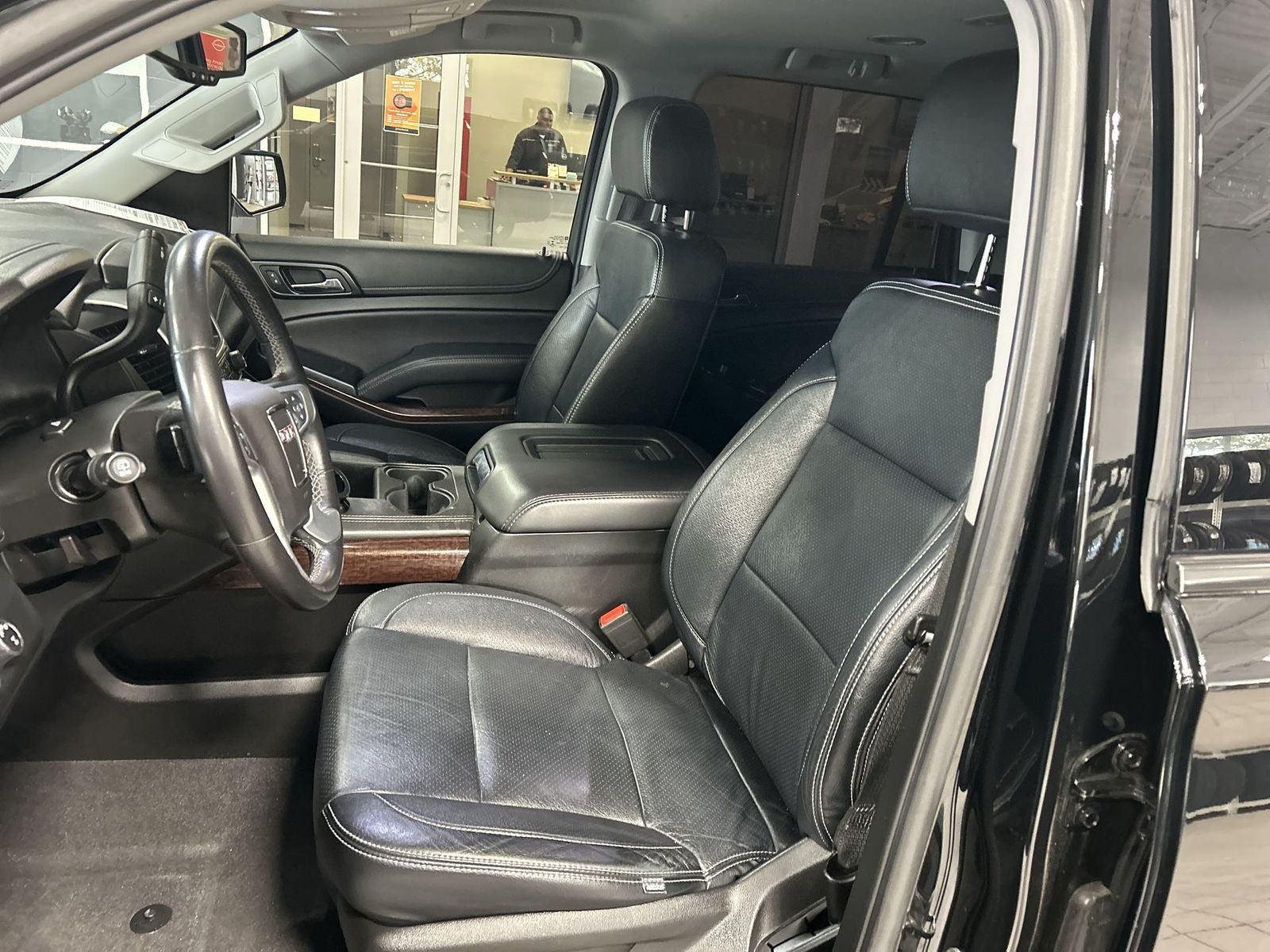 2020 GMC Yukon SLE