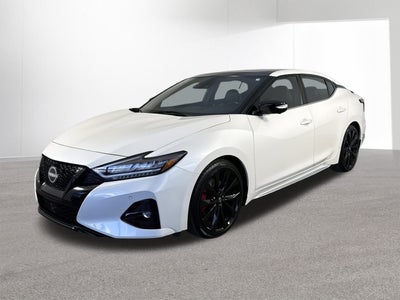2023 Nissan Maxima SR