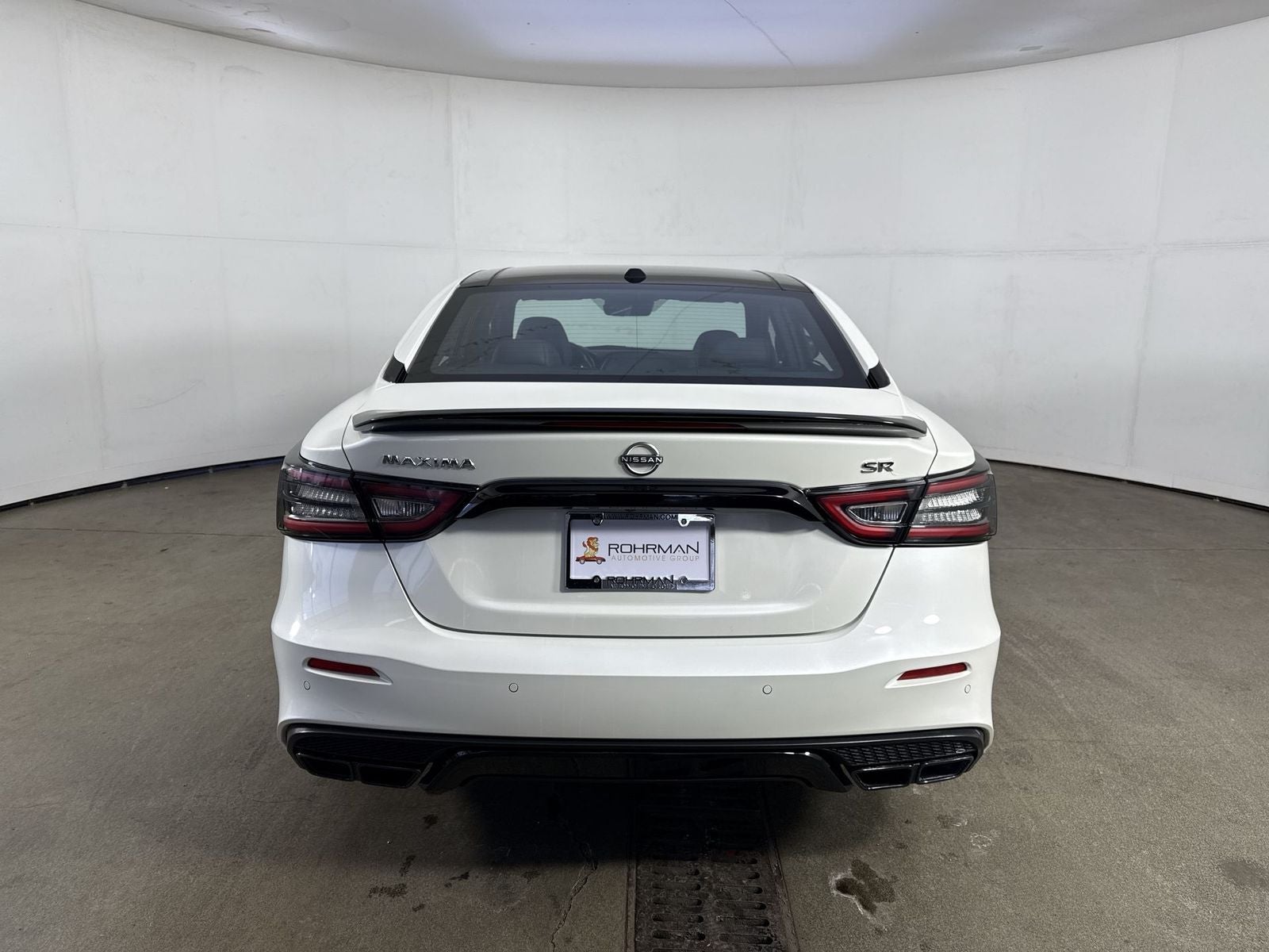 2023 Nissan Maxima SR