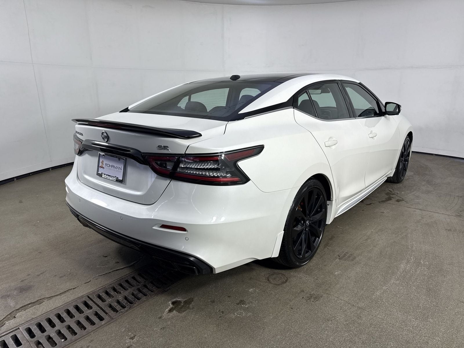 2023 Nissan Maxima SR