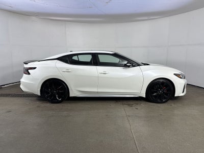 2023 Nissan Maxima SR