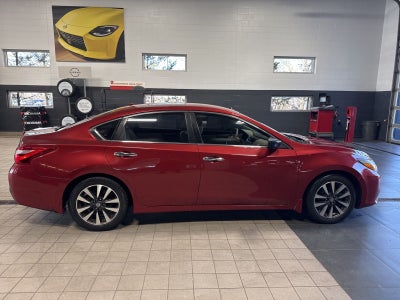 2017 Nissan Altima 2.5 SV