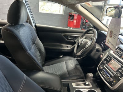 2017 Nissan Altima 2.5 SV
