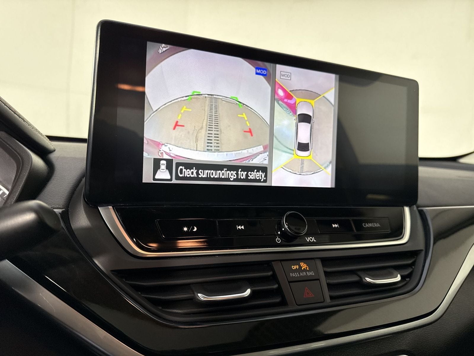 2023 Nissan Altima 2.0 SR