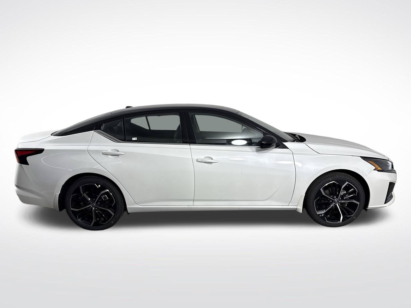 2026 Nissan Altima 2.5 SR