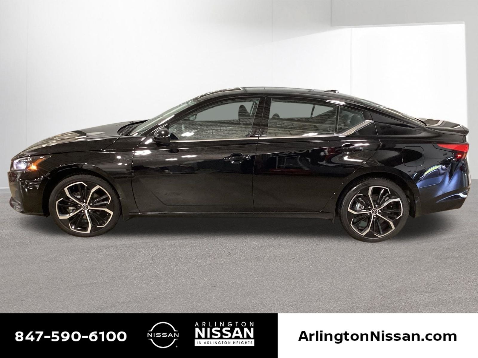 2023 Nissan Altima 2.5 SR