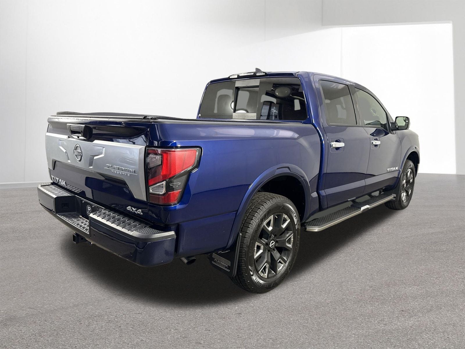 2023 Nissan Titan Platinum Reserve