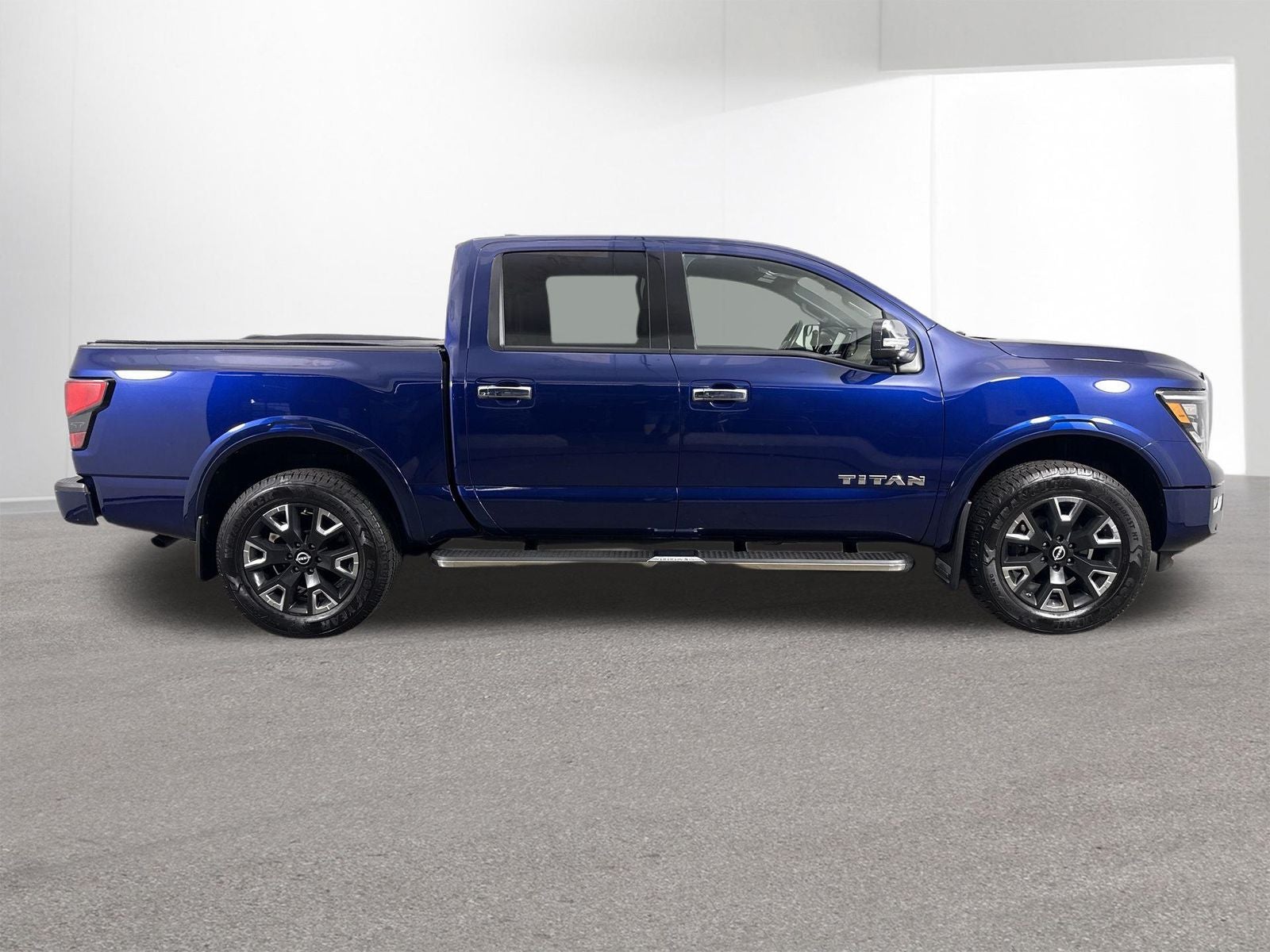 2023 Nissan Titan Platinum Reserve