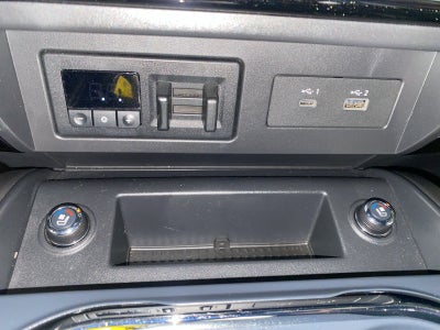 2021 Nissan Titan Platinum Reserve