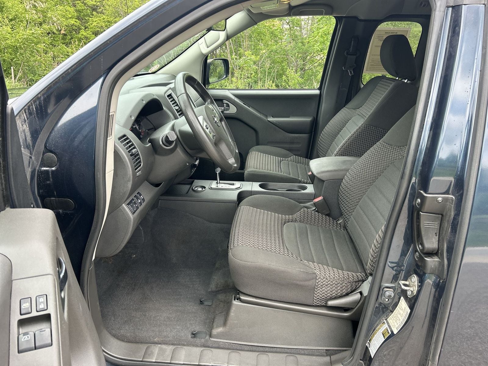 2020 Nissan Frontier SV