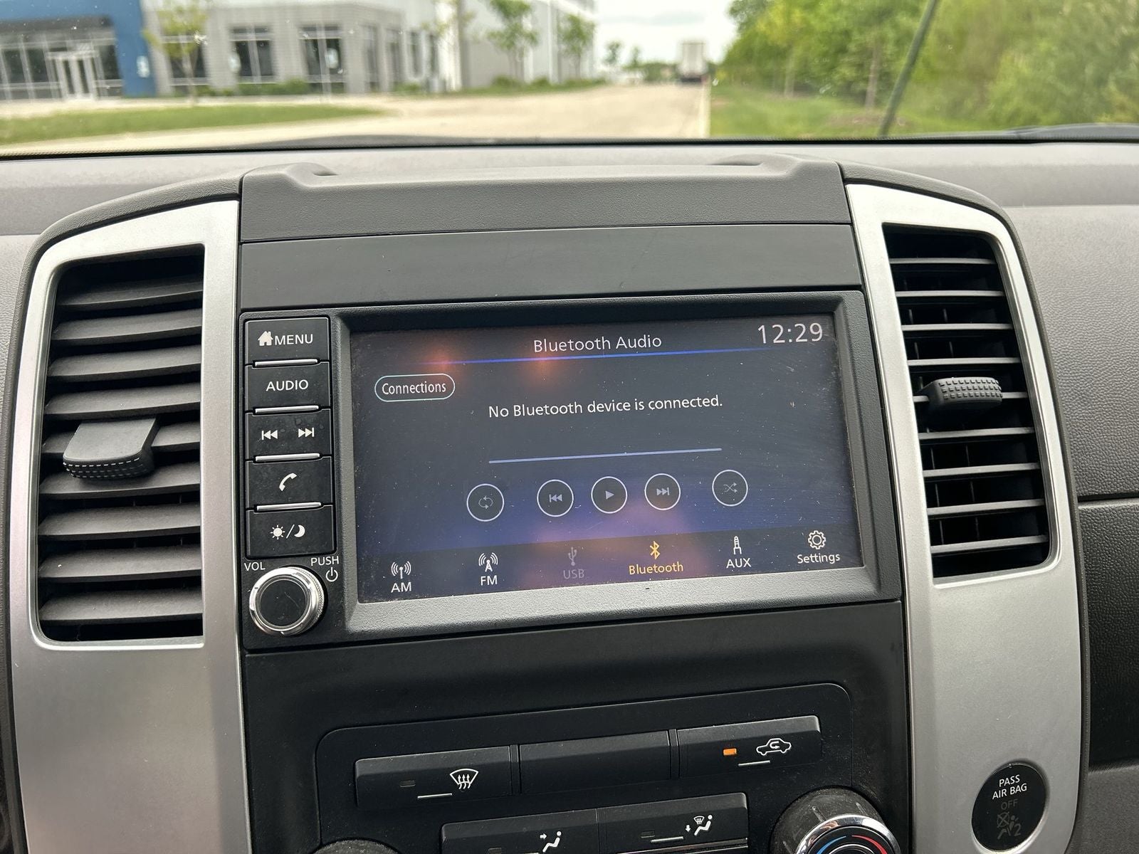 2020 Nissan Frontier SV