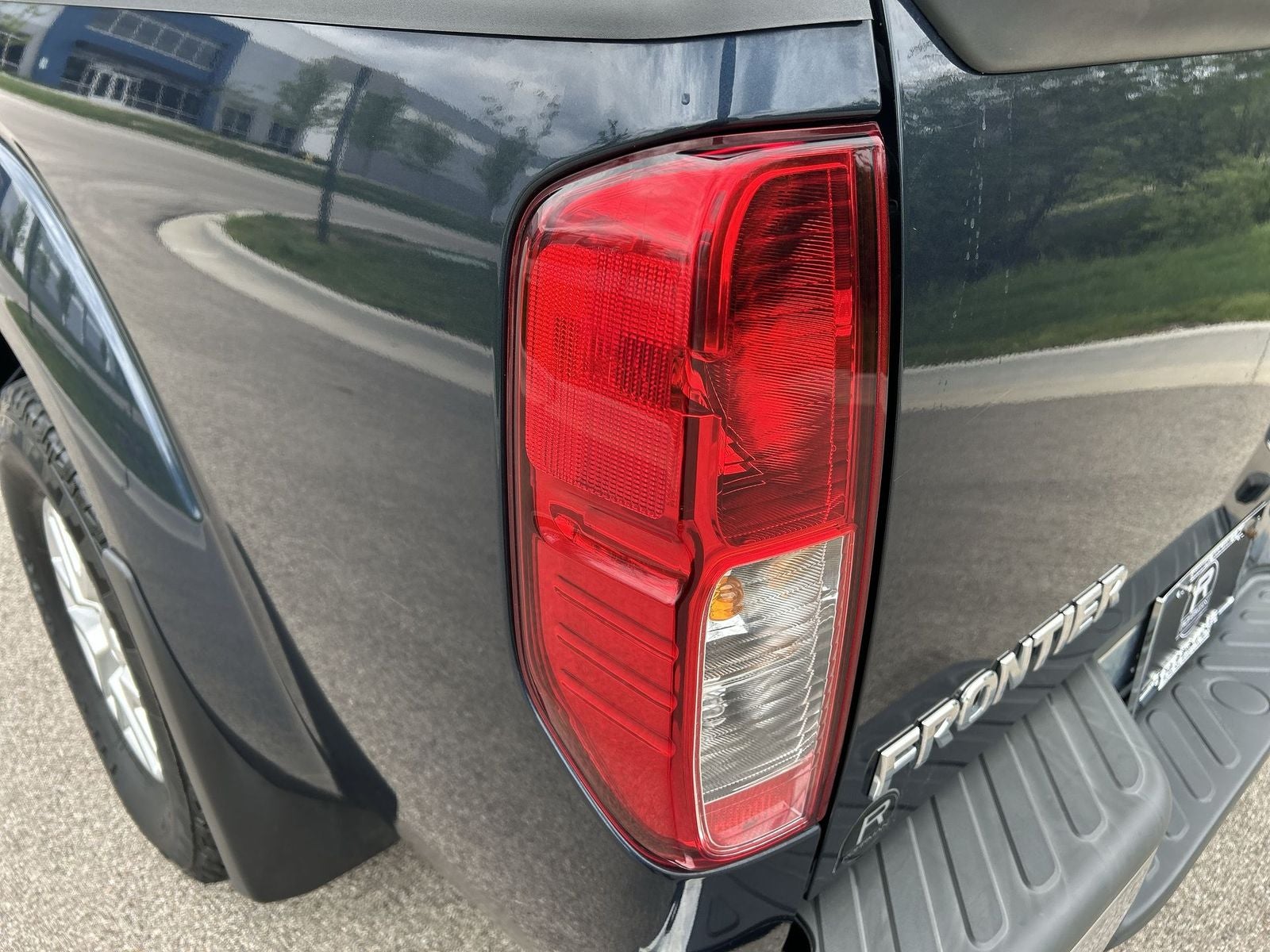 2020 Nissan Frontier SV