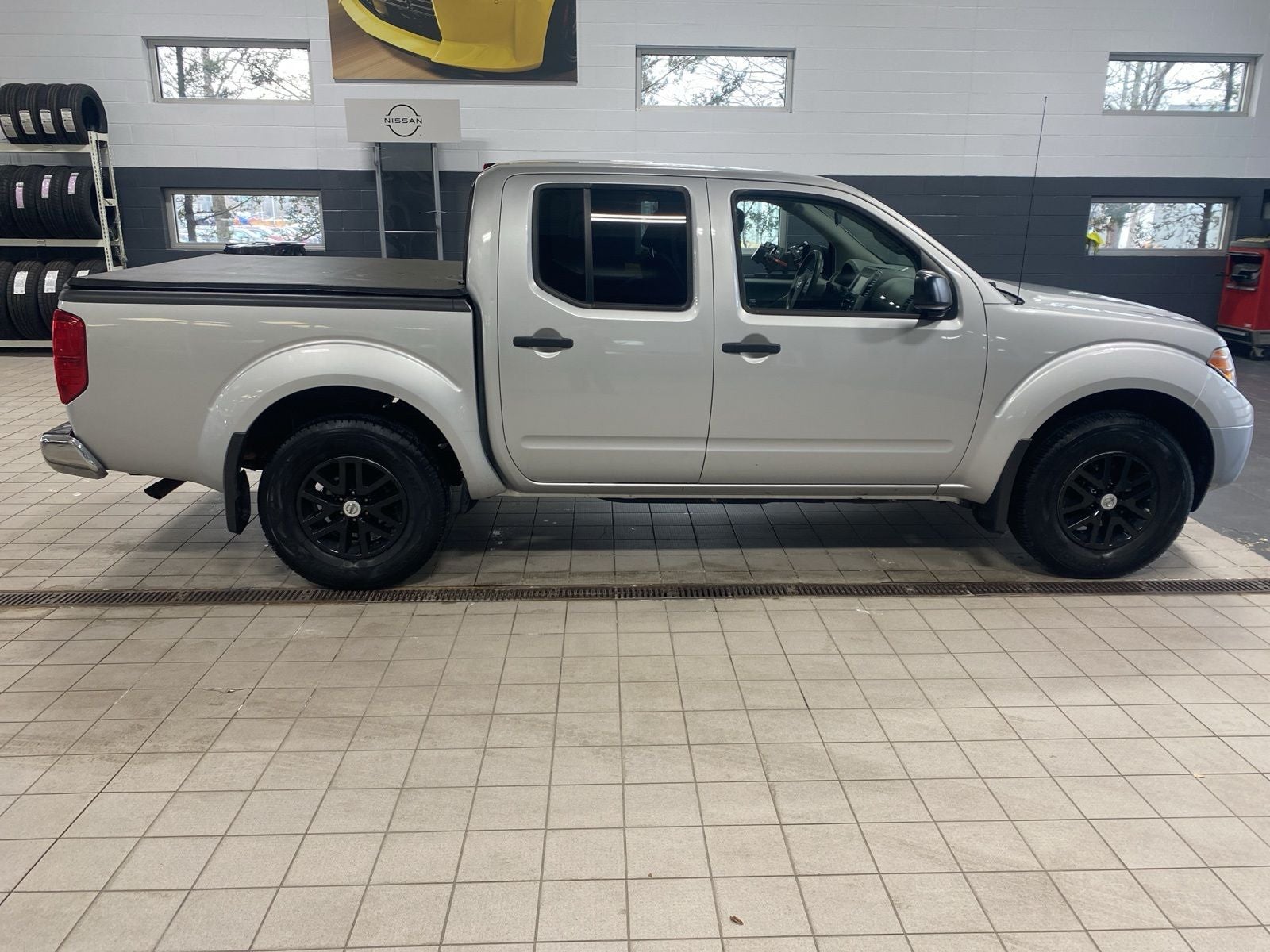 2021 Nissan Frontier SV