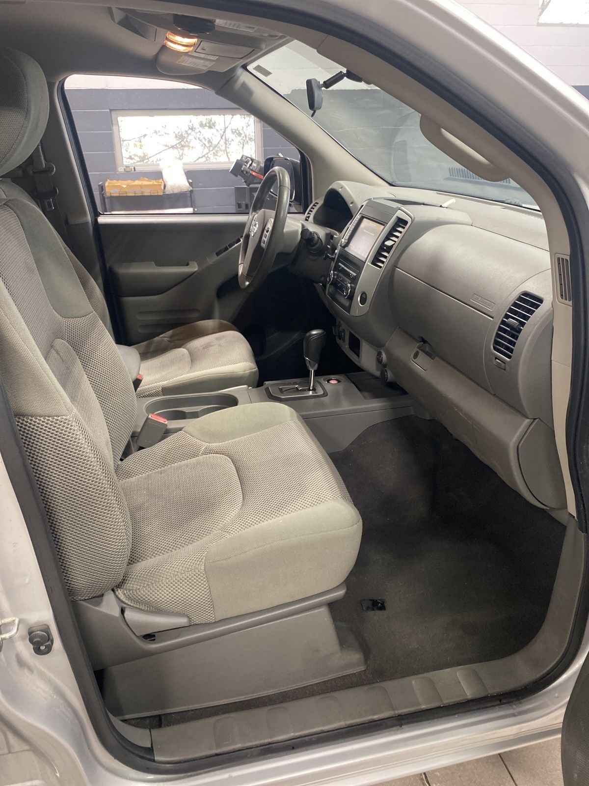 2021 Nissan Frontier SV