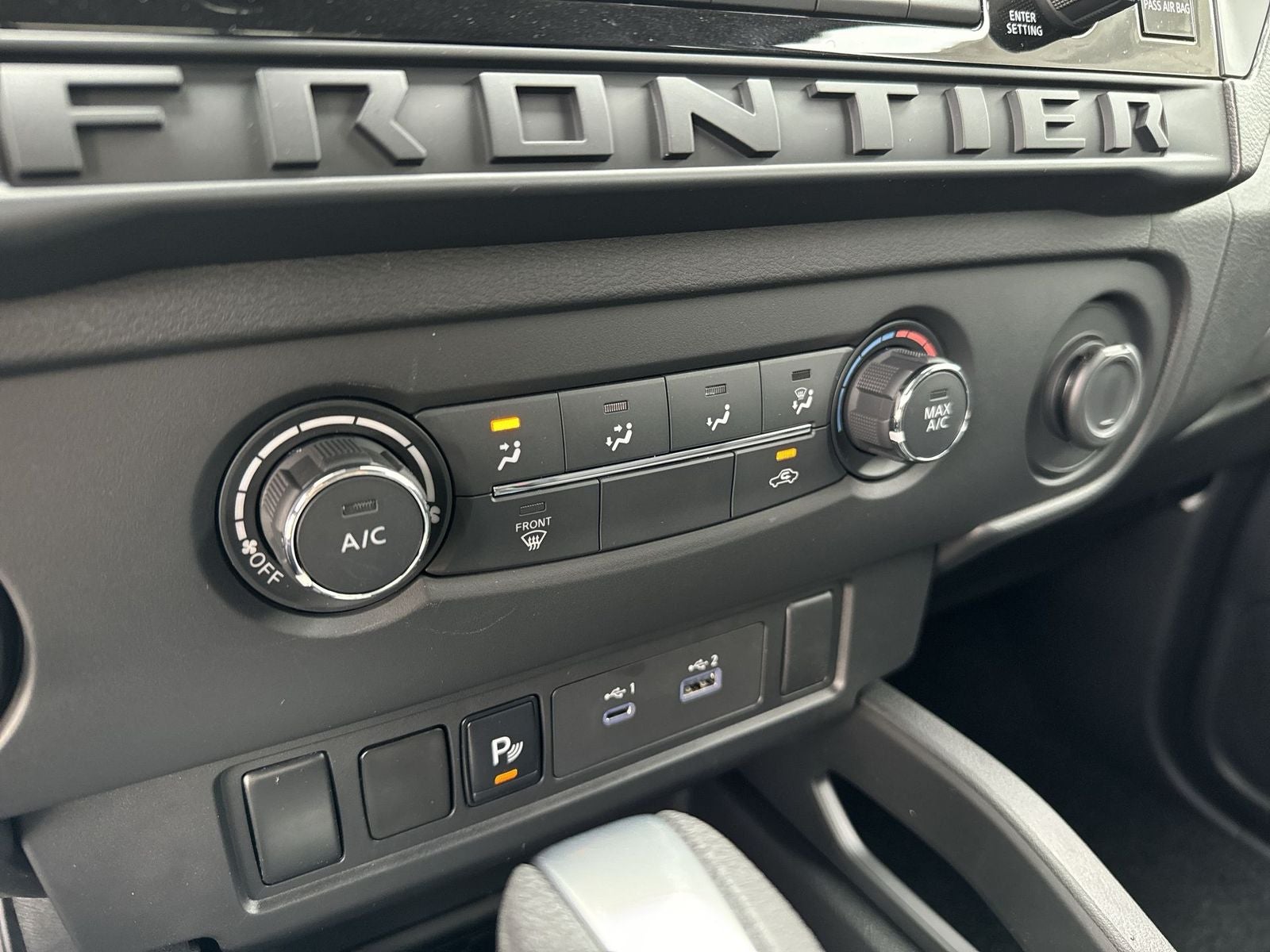 2025 Nissan Frontier S