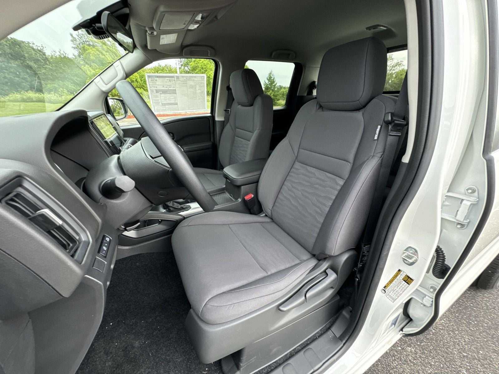 2025 Nissan Frontier S