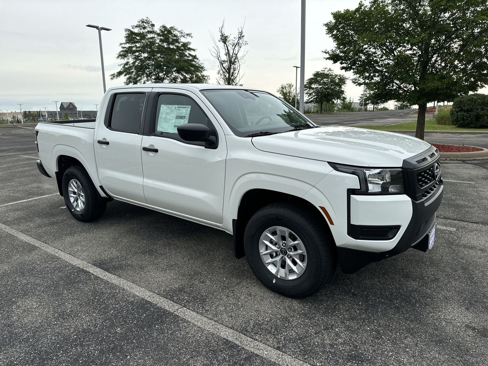 2025 Nissan Frontier S