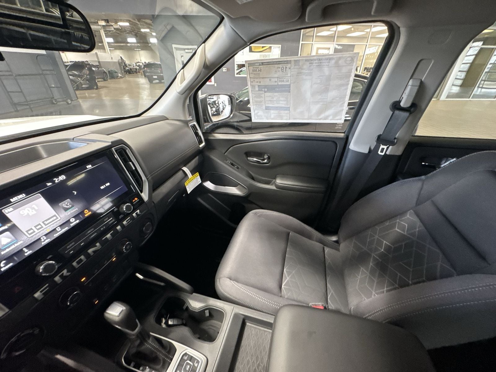 2026 Nissan Frontier SV