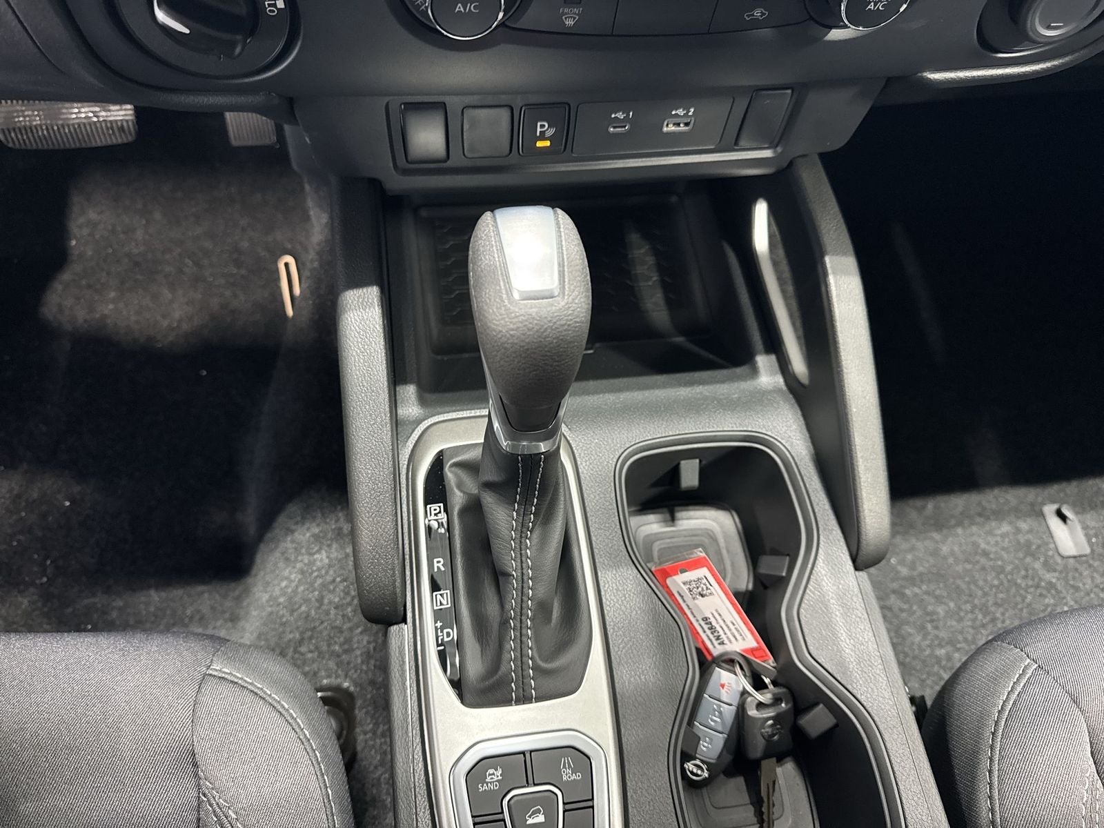 2026 Nissan Frontier SV