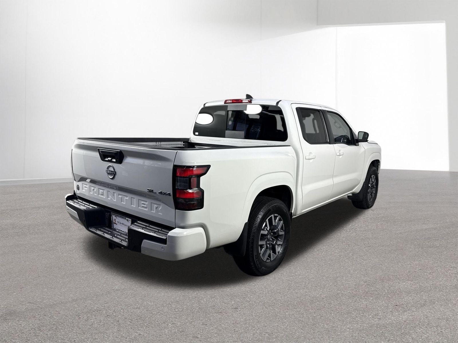 2024 Nissan Frontier SL