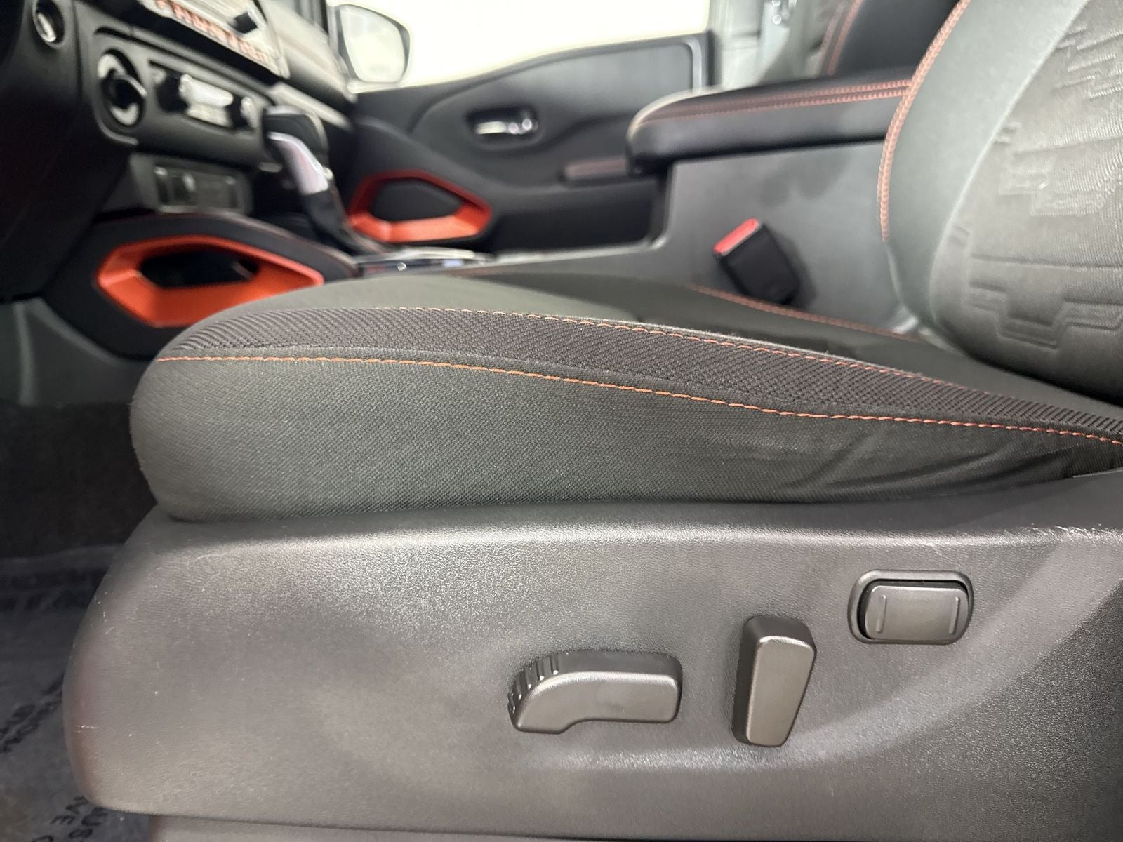 2025 Nissan Frontier PRO-4X Long Bed