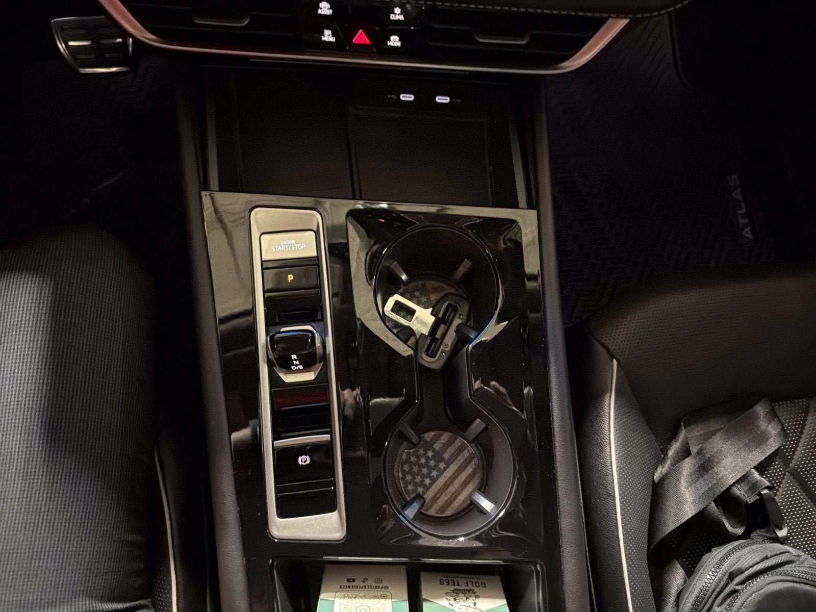 2024 Volkswagen Atlas 2.0T SEL Premium R-Line