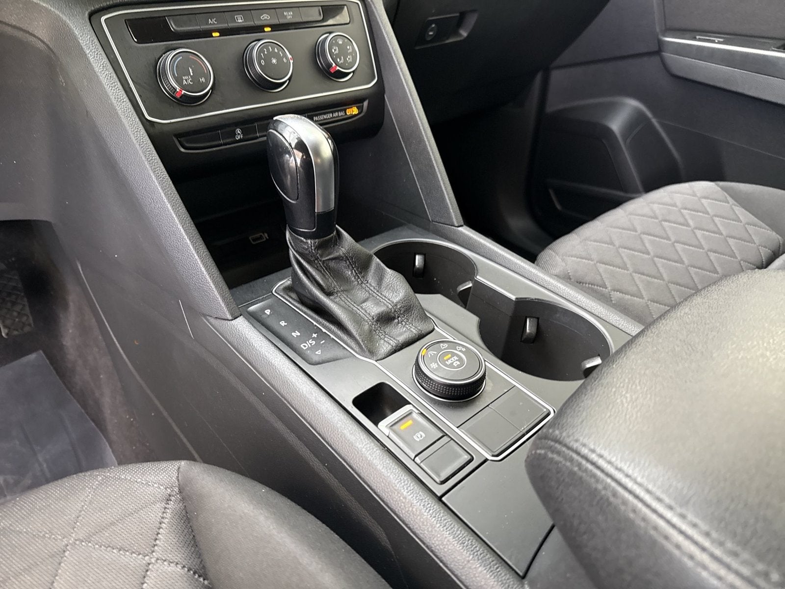 2018 Volkswagen Atlas S 4Motion