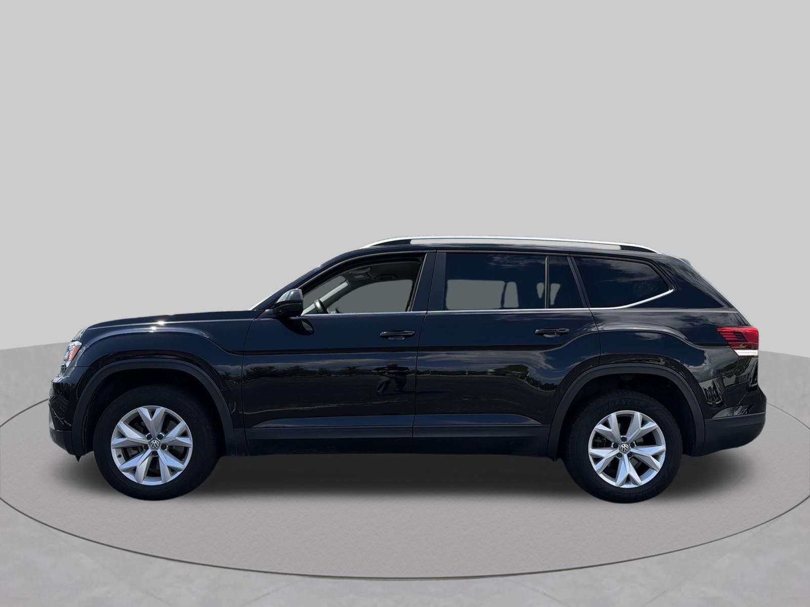 Used 2018 Volkswagen Atlas S with VIN 1V2GR2CA3JC520910 for sale in Arlington Heights, IL