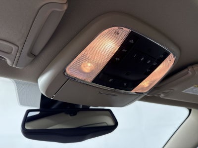 2011 Chrysler 300C Base