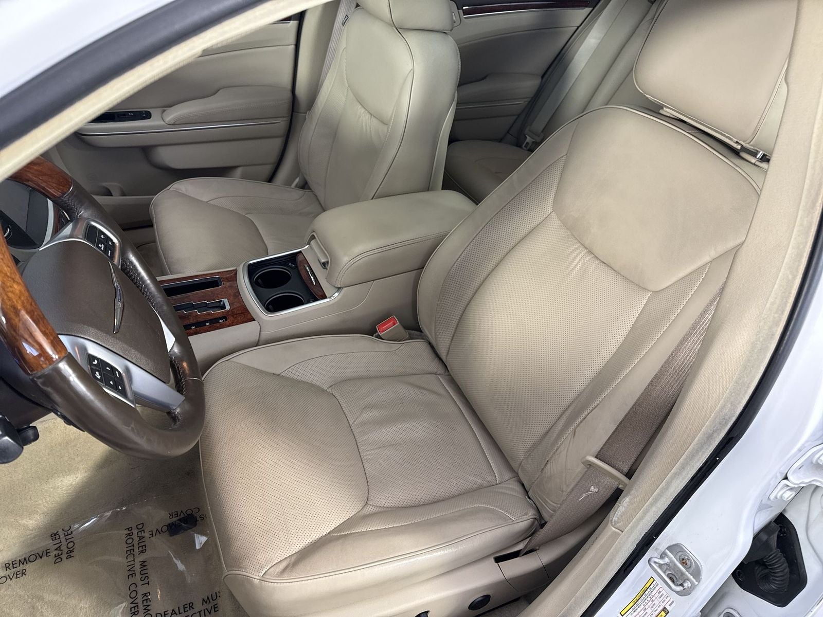 2011 Chrysler 300C Base