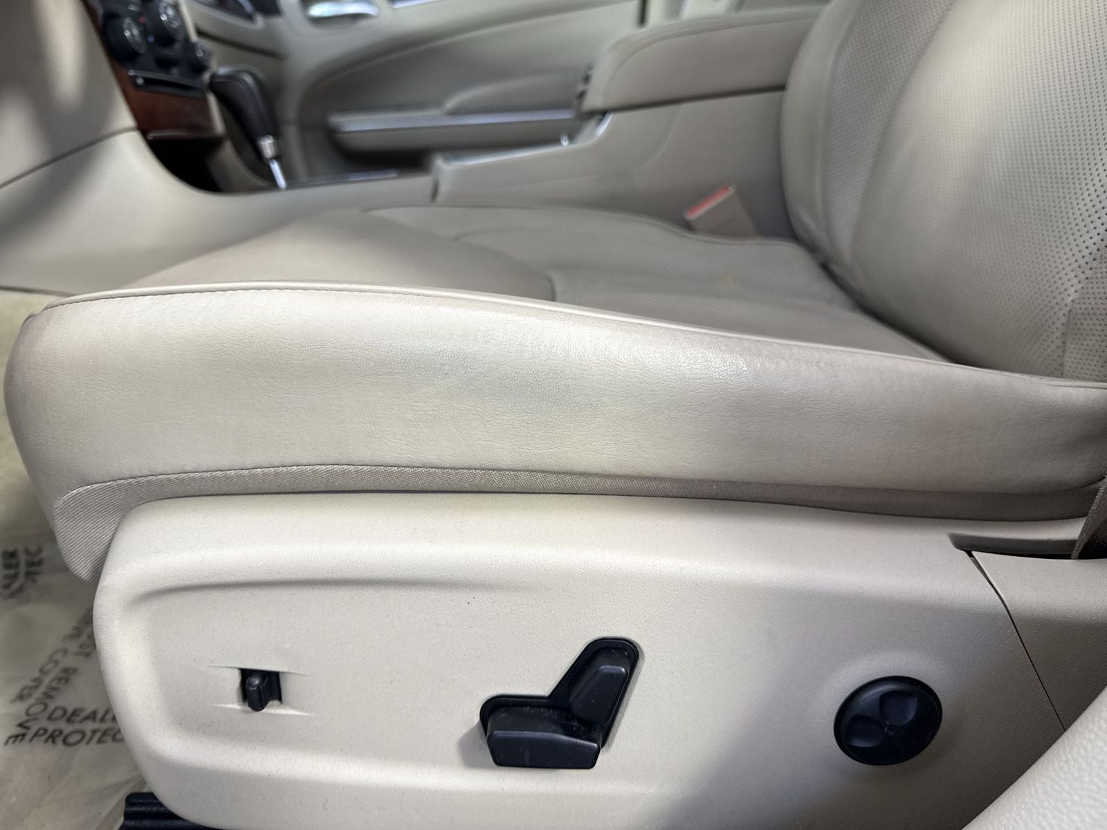 2011 Chrysler 300C Base