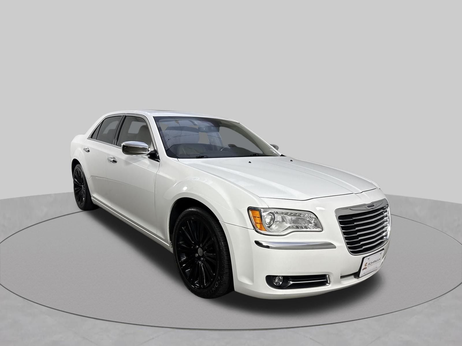 2011 Chrysler 300C Base