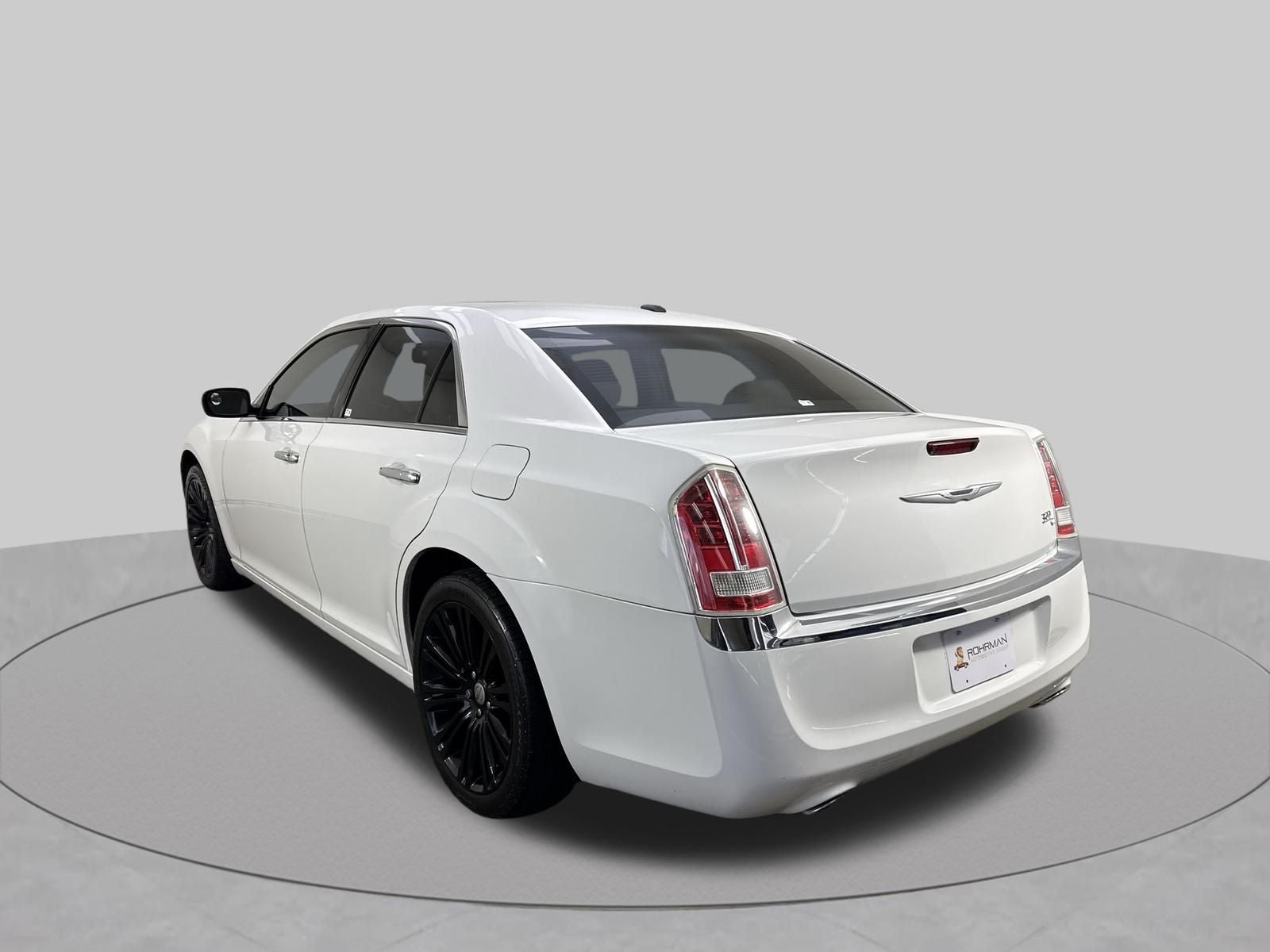 2011 Chrysler 300C Base