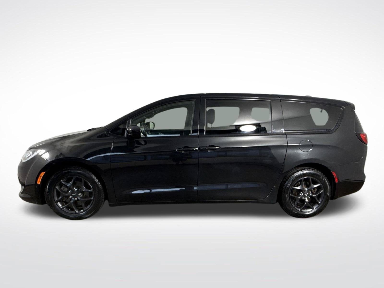 2018 Chrysler Pacifica Touring Plus