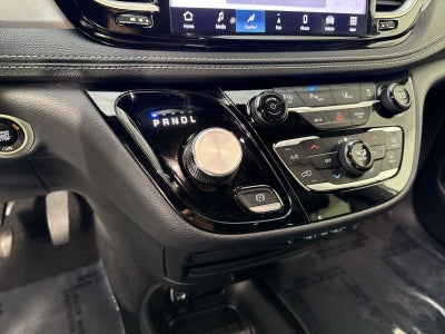 2024 Chrysler Pacifica Hybrid Select S Appearance