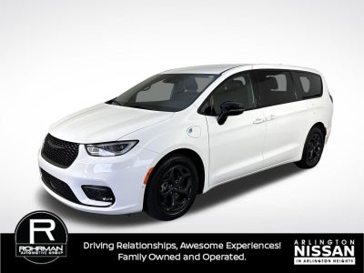 2024 Chrysler Pacifica Hybrid Select S Appearance