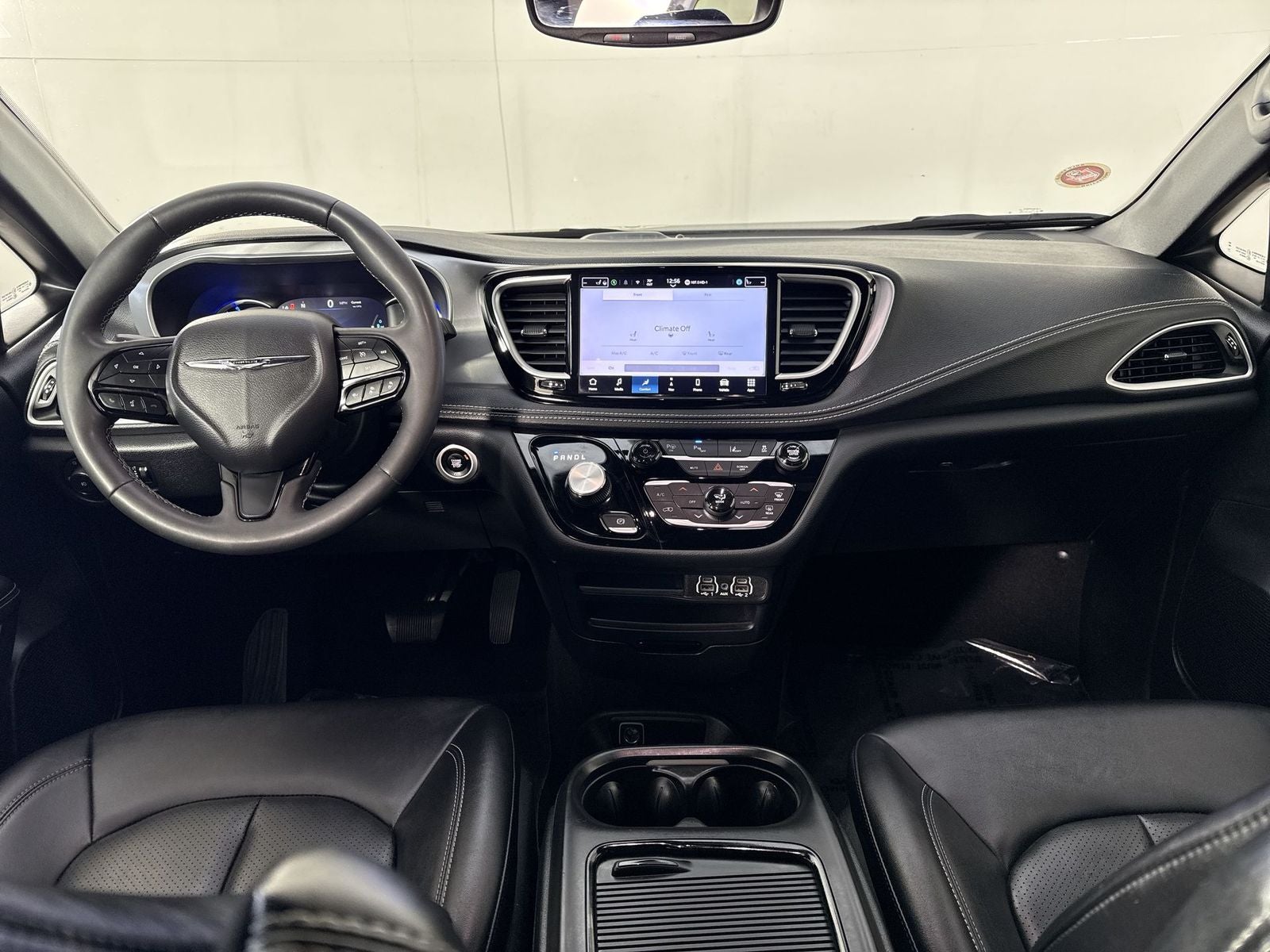 2024 Chrysler Pacifica Hybrid Select S Appearance