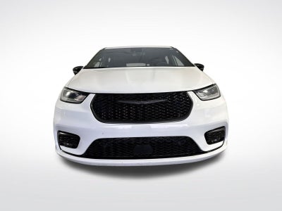 2024 Chrysler Pacifica Hybrid Select S Appearance