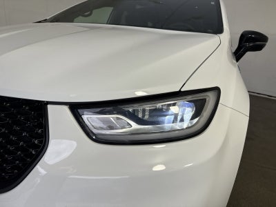 2024 Chrysler Pacifica Hybrid Select S Appearance