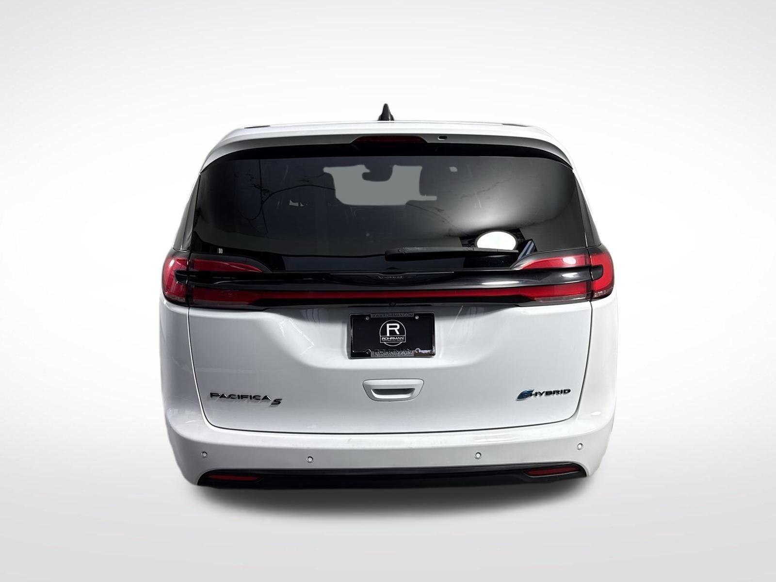 2024 Chrysler Pacifica Hybrid Select S Appearance